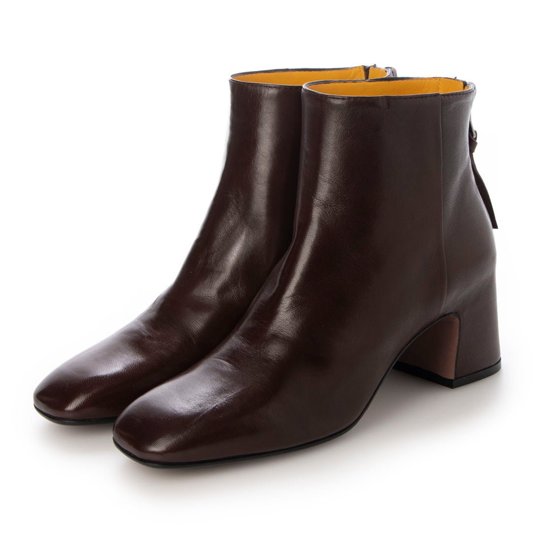 マラ ビーニ mara bini カバードヒールバックジップショートブーツ