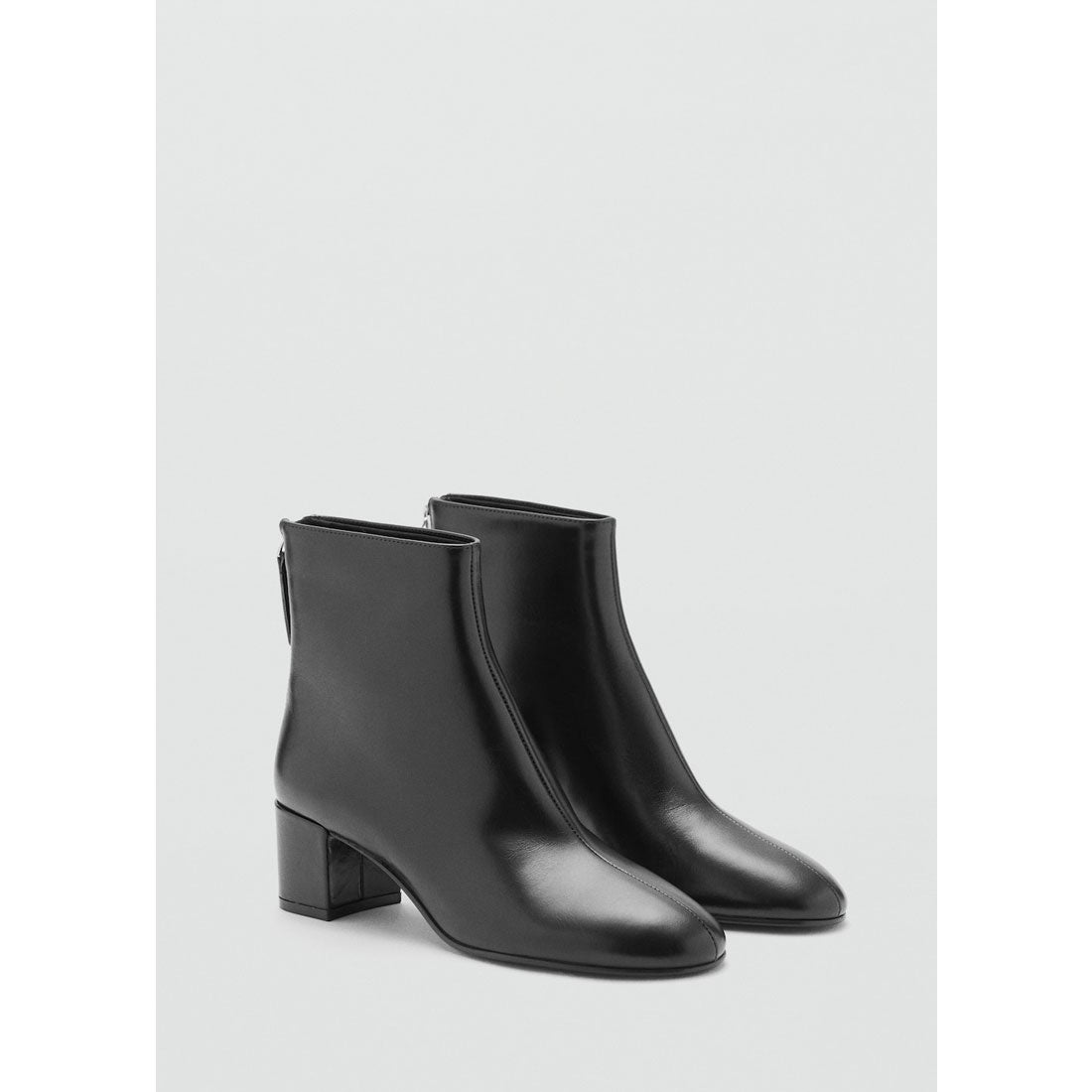 レザーショートブーツ .-- CLARO （ブラック） -MANGO - マンゴ公式