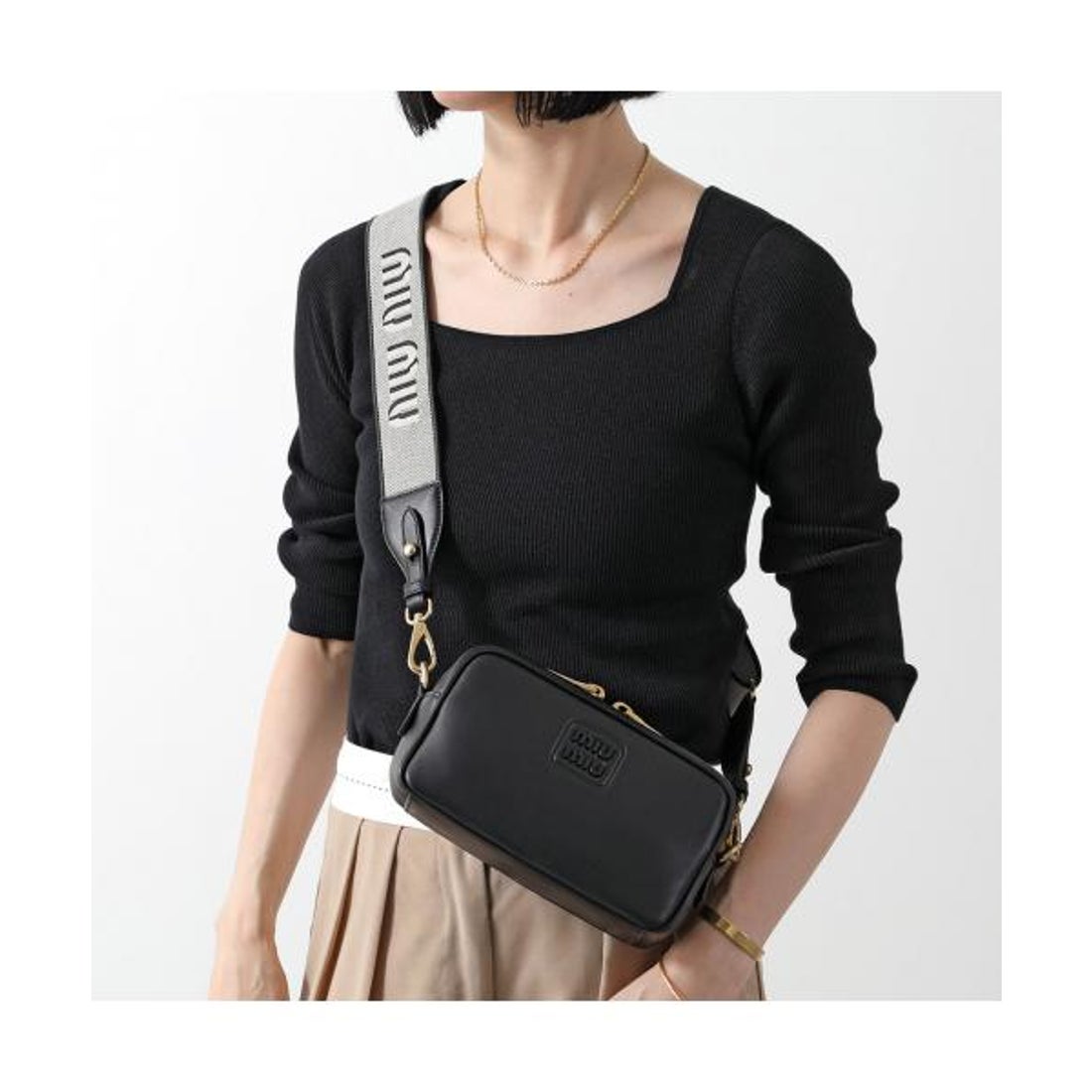 ミュウミュウ Miu Miu MIUMIU ショルダーバッグ 5BH225 2F8K レザー