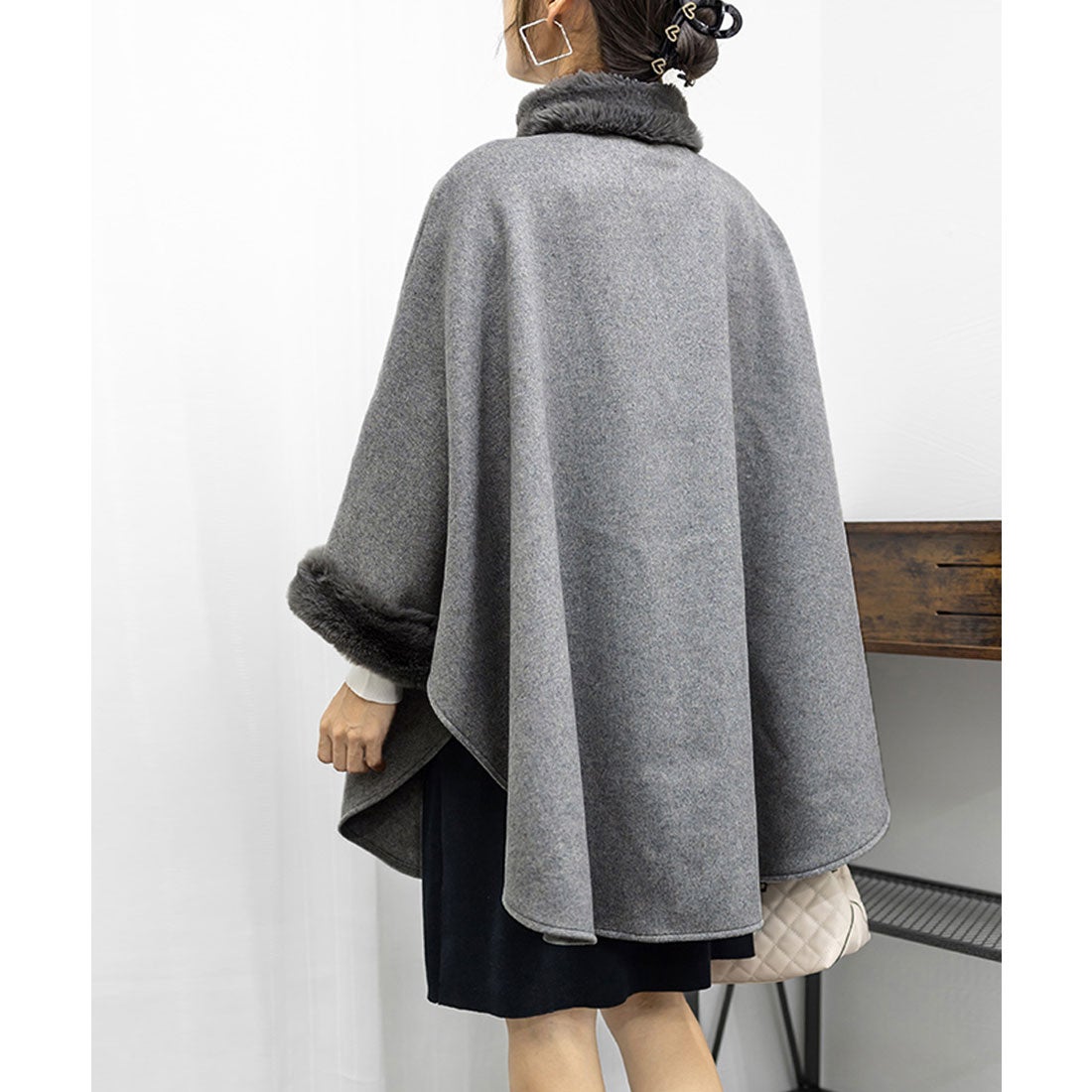 ミニミニストア miniministore ファー付きケープコート レディース