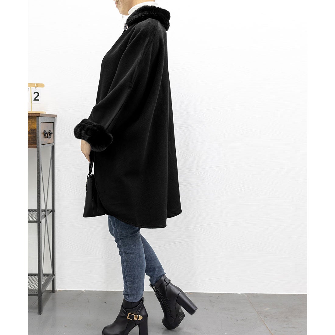 ミニミニストア miniministore ファー付きケープコート レディース