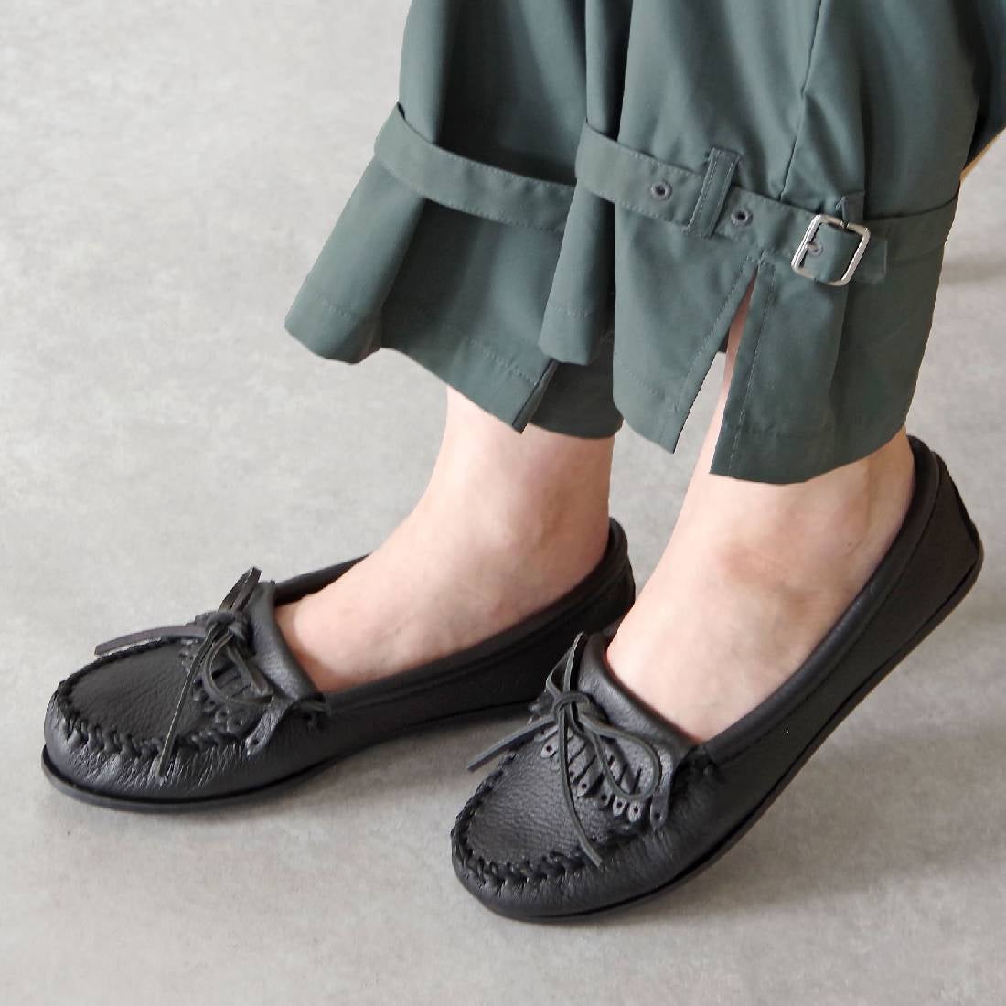 ミネトンカ MINNETONKA モカシン キルティ deerskin-kilty-69 （BLACK