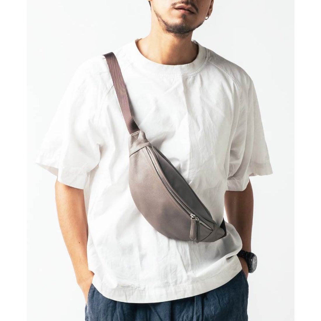 MURA 牛革 レザー YKKファスナー ボディバッグ ウエストポーチ