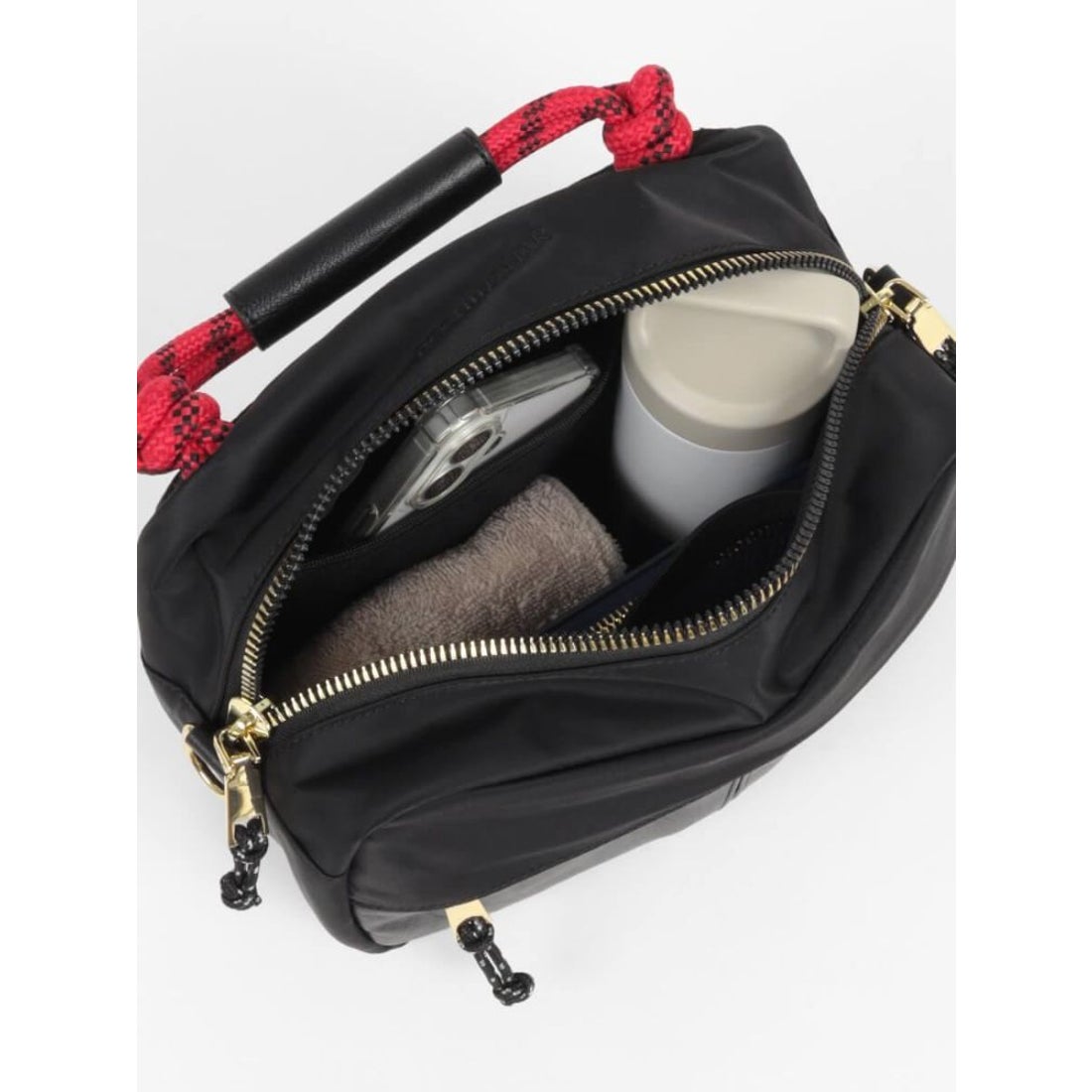 ヌエール nouer パラコードハンドルショルダーバッグ （ブラック