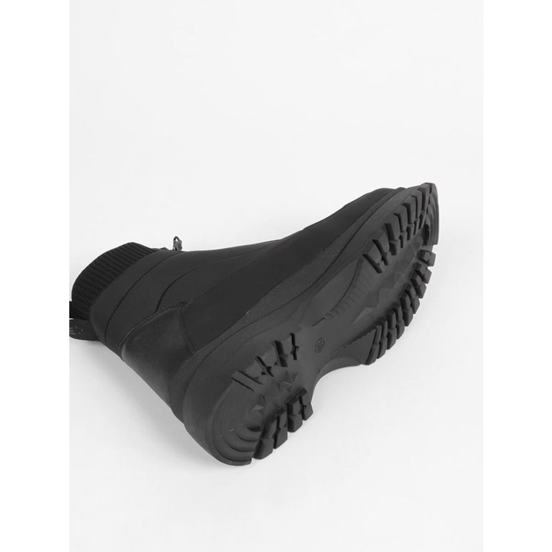 ヌエール nouer VEGE×nouer ラバーファスナースノーブーツ （ブラック