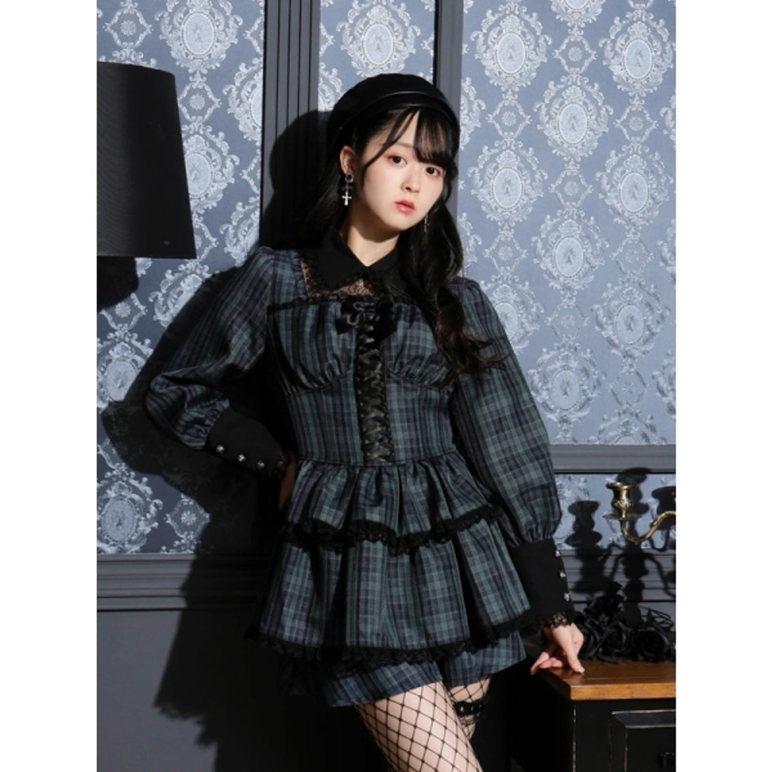 ノエミー NOEMIE ティアードレースアップセットアップ （緑