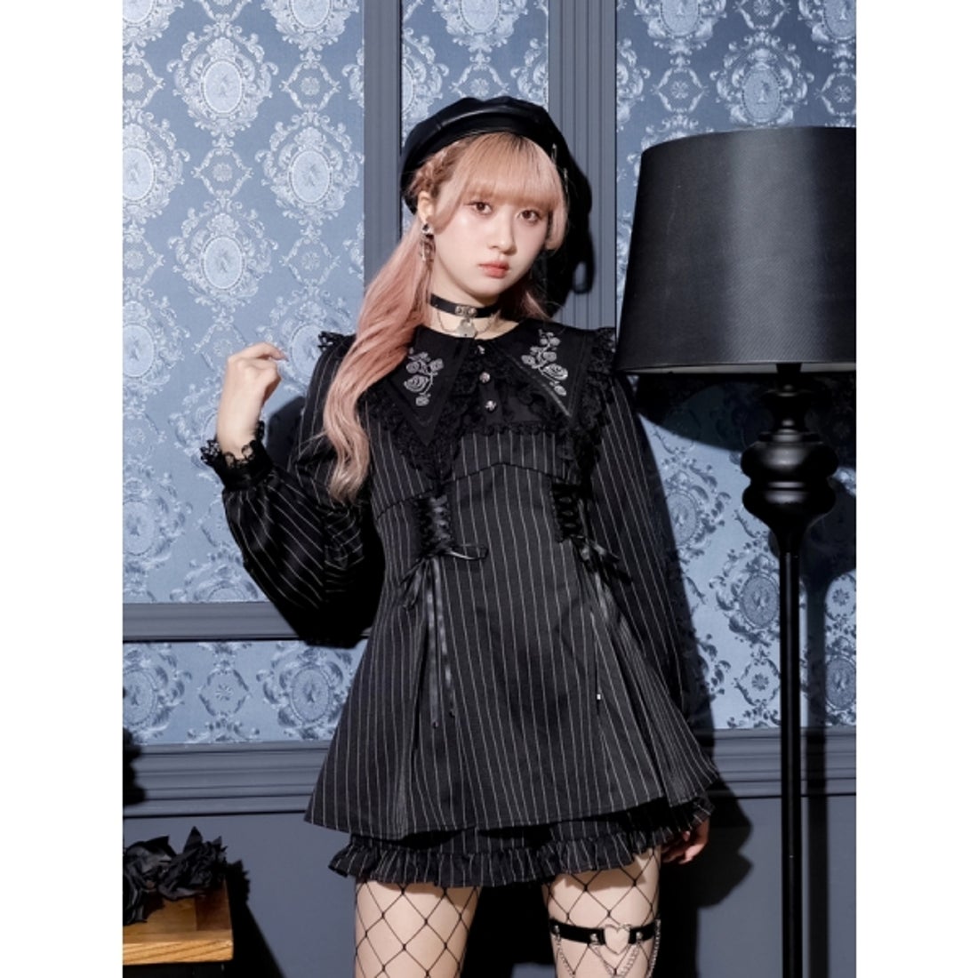 ノエミー NOEMIE ローズ刺繍レースアップセットアップ （黒