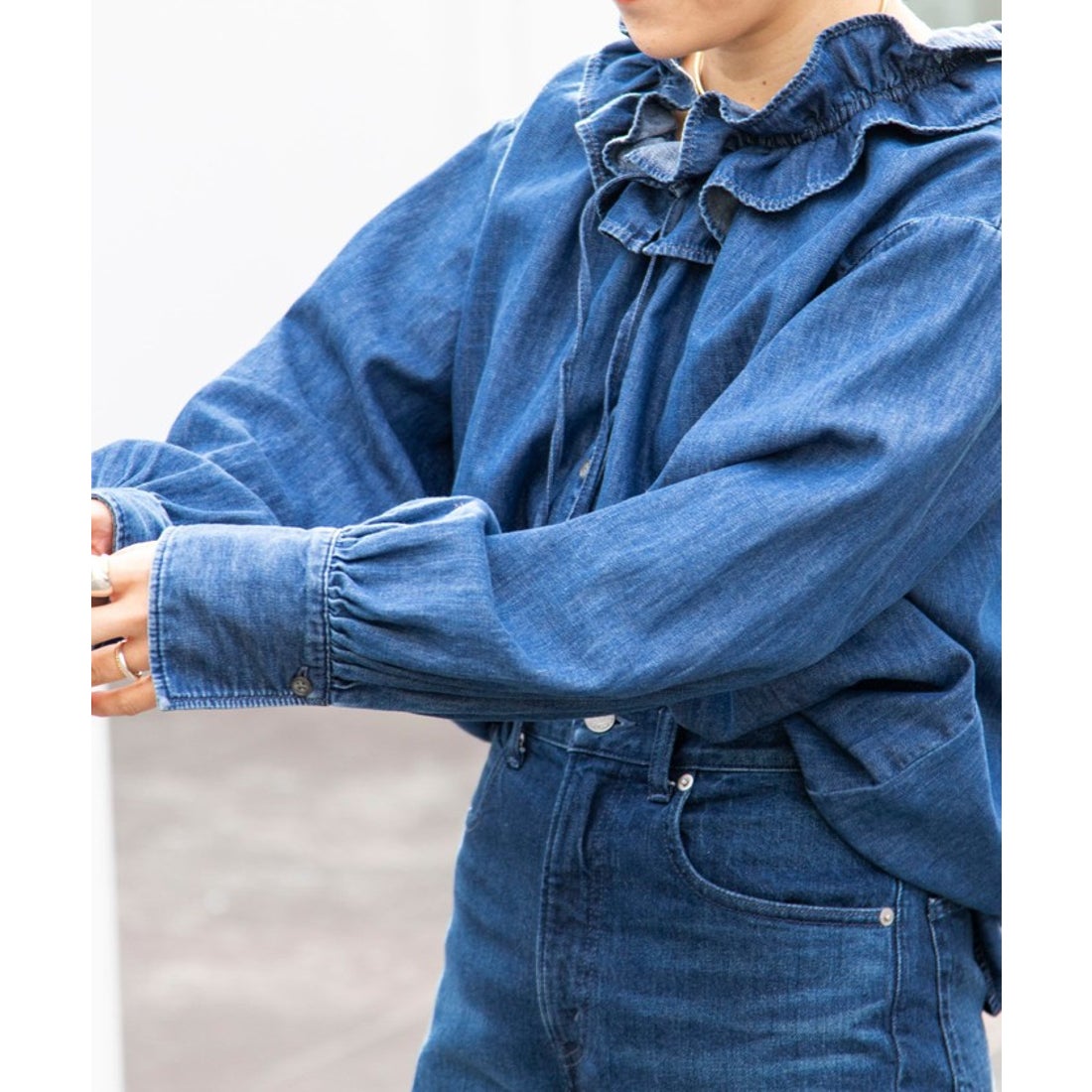 リエミラー Rie Miller 【RM denim】フリルギャザーデニムブラウス