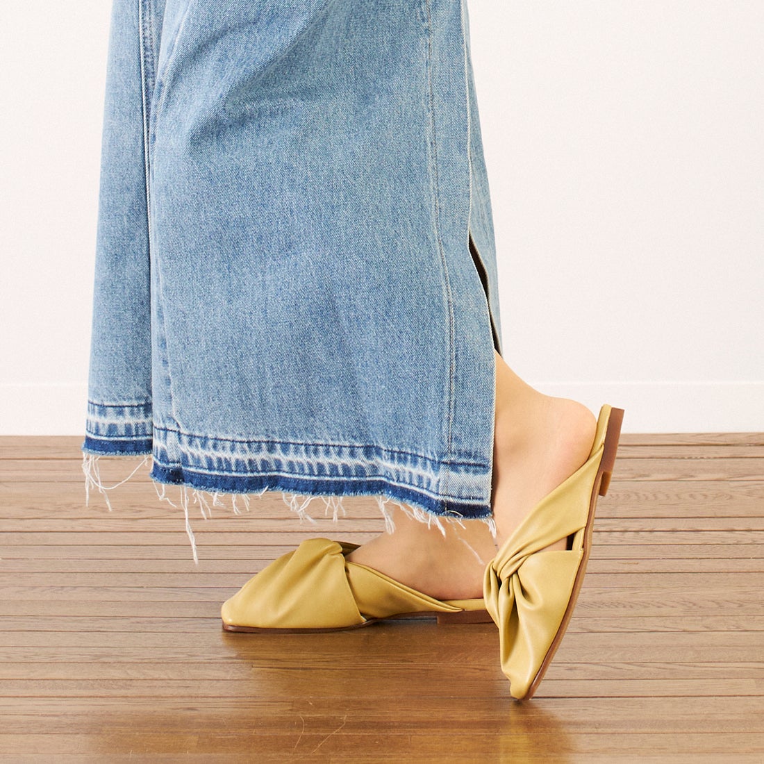 ノヤウ noyau ミュールサンダル （マスタード） -Mode et Jacomo × ing