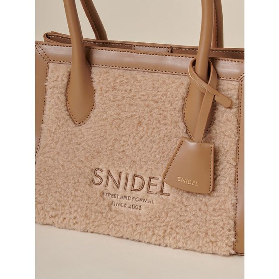 スナイデル SNIDEL ボアトート （CML） - ファッション通販 MAGASEEK