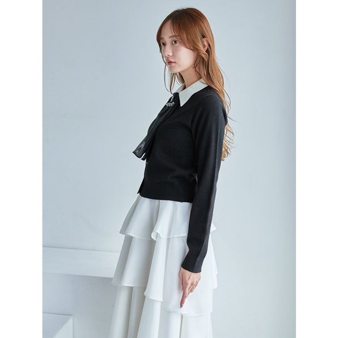 スナイデル SNIDEL タイ付きビジューカーディガン （GRY