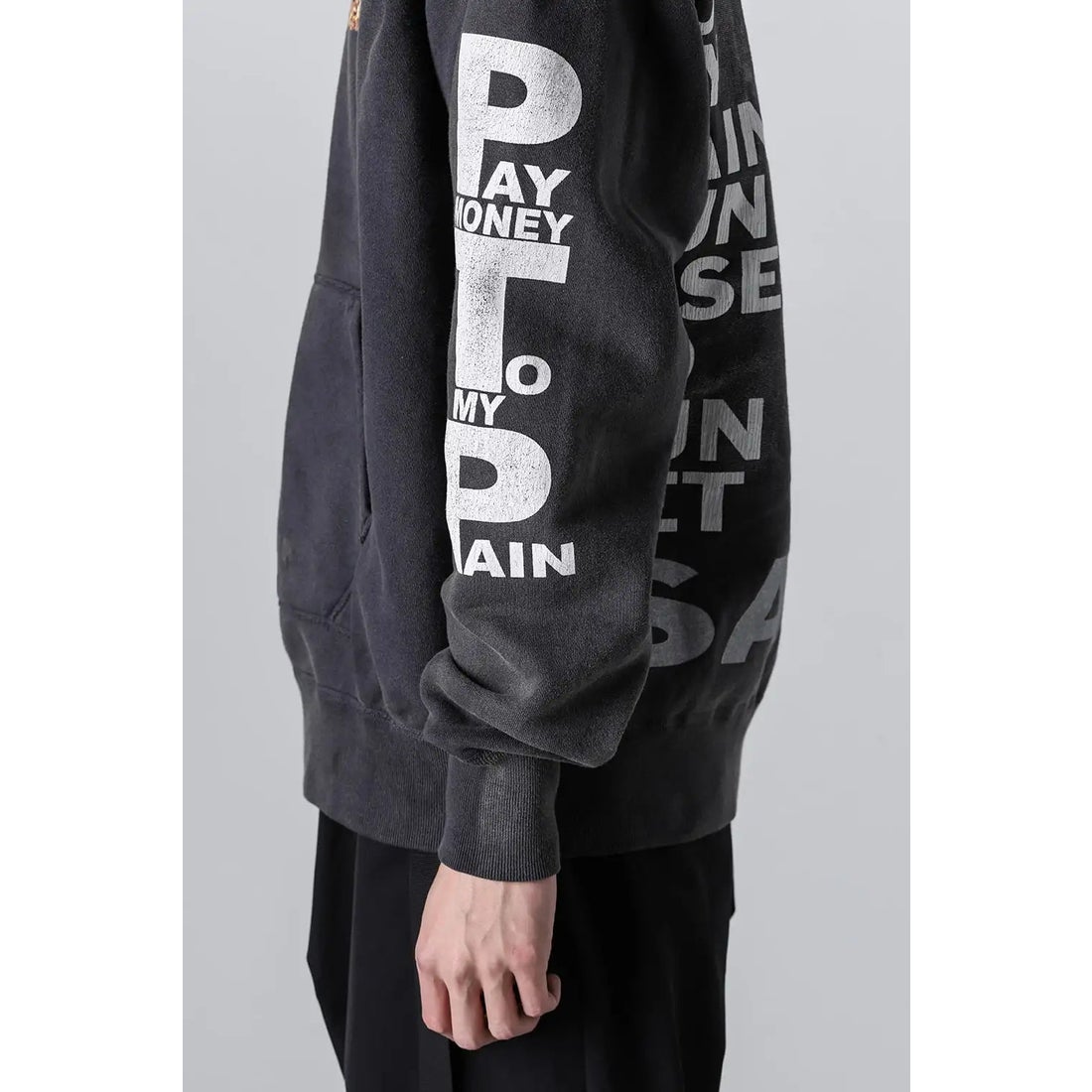 Pay money To my Pain × SAINT Mxxxxxx BRND MONEY Hoodie （Black