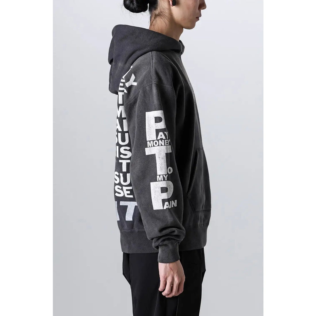 Pay money To my Pain × SAINT Mxxxxxx BRND MONEY Hoodie （Black