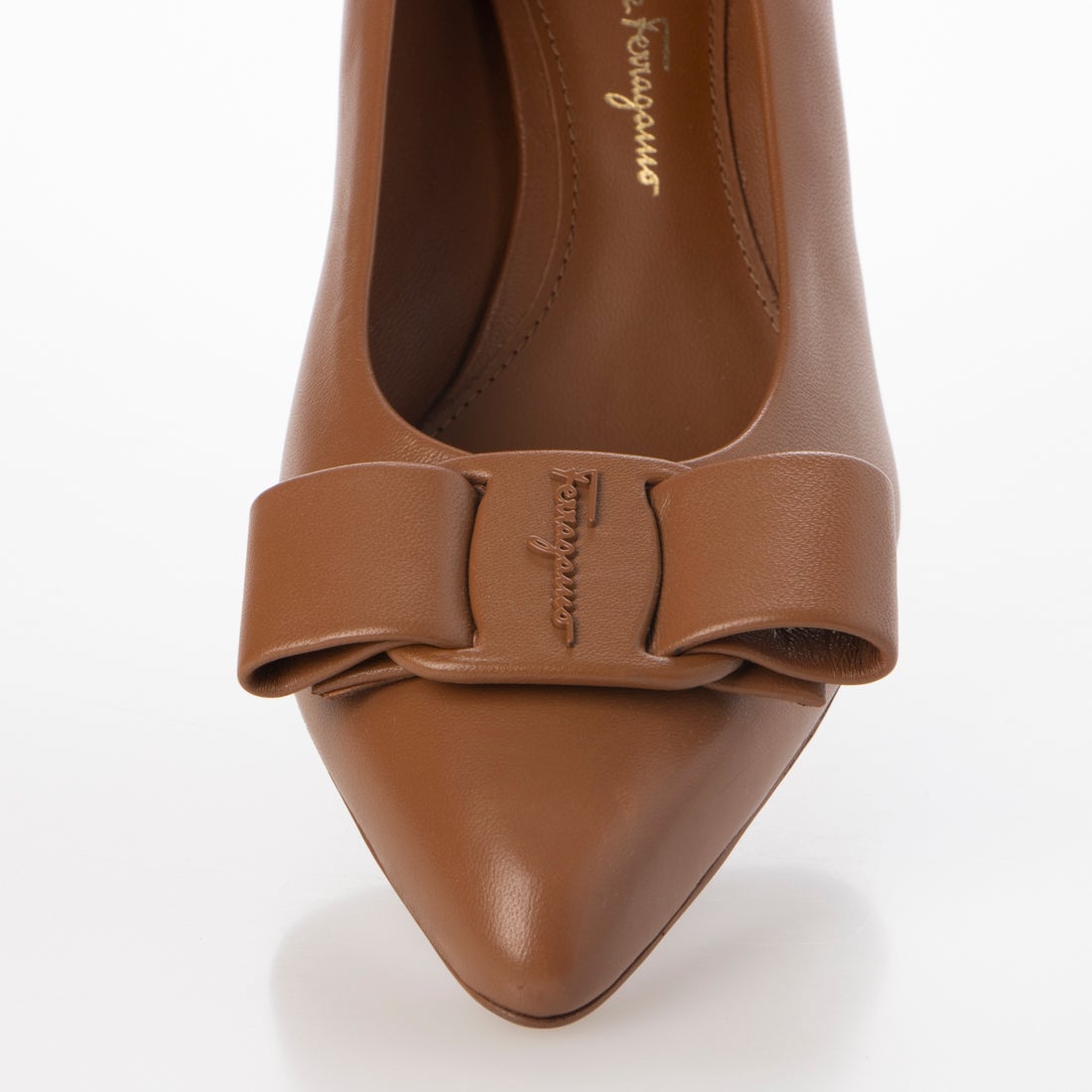 サルバトーレフェラガモ Salvatore Ferragamo VIVA Pumps （BROWN