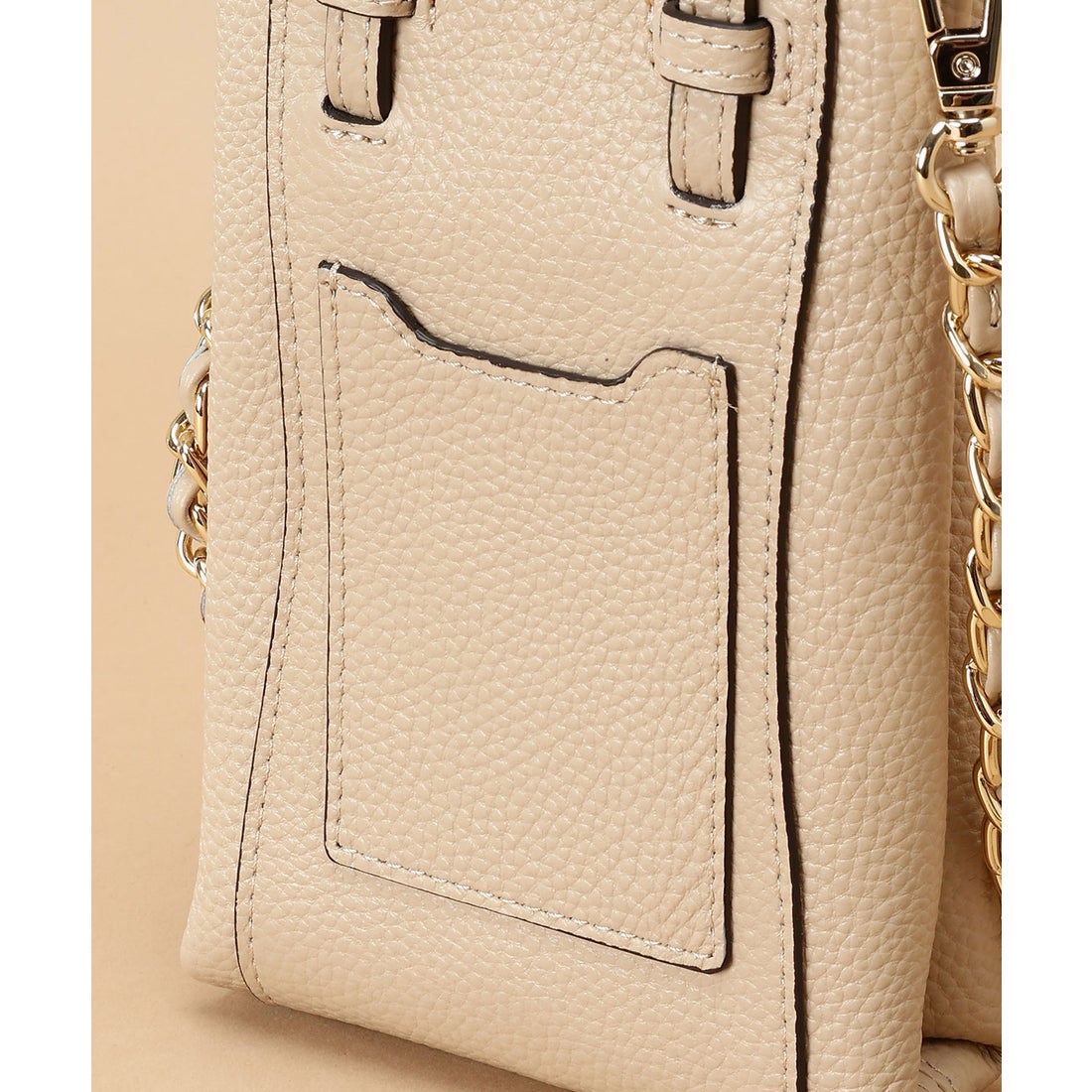 サマンサタバサ Samantha Thavasa シンプルスクエア型 レザーミニ