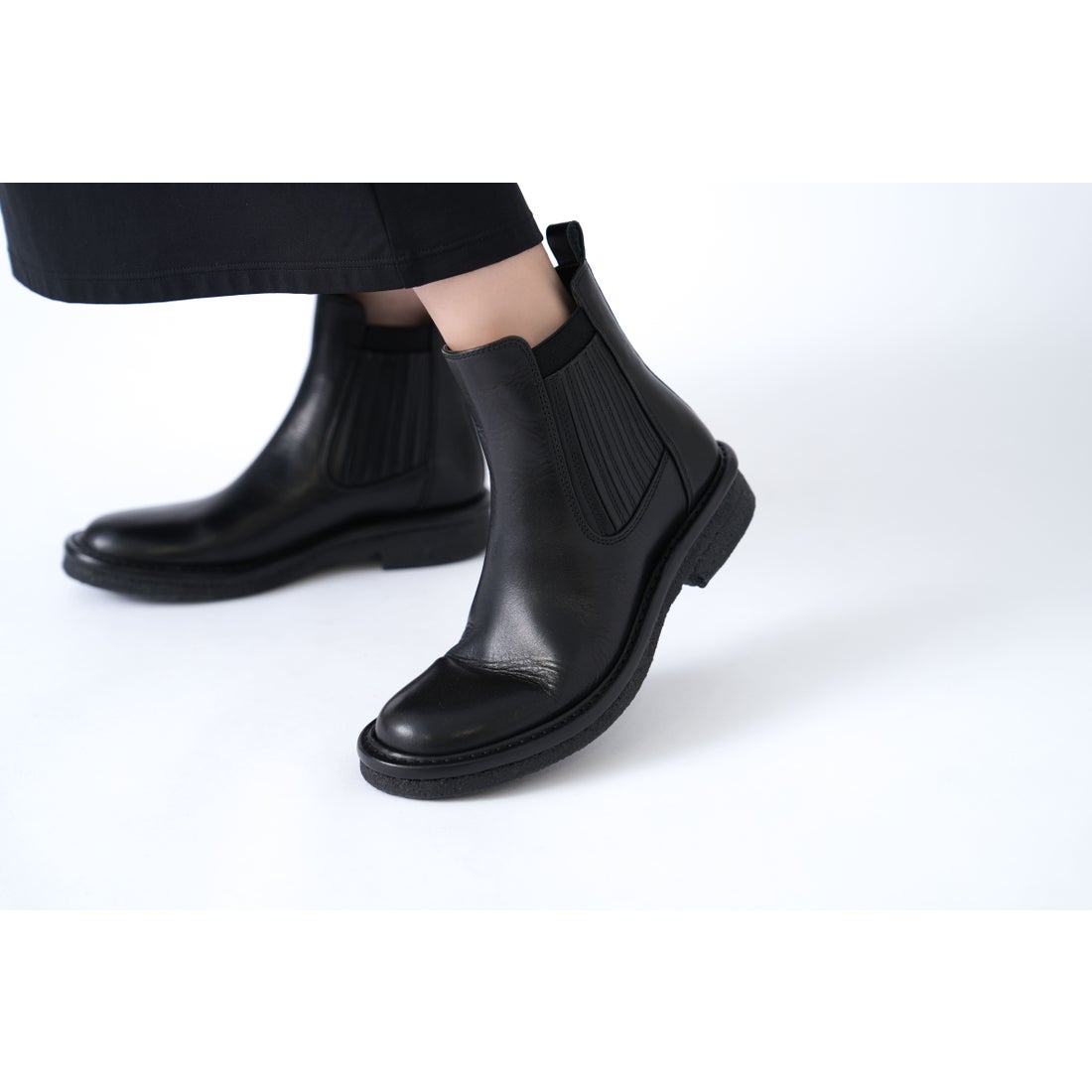 サヤ SAYA 3cm本革ラウンドトウプラット製法サイドゴアブーツ