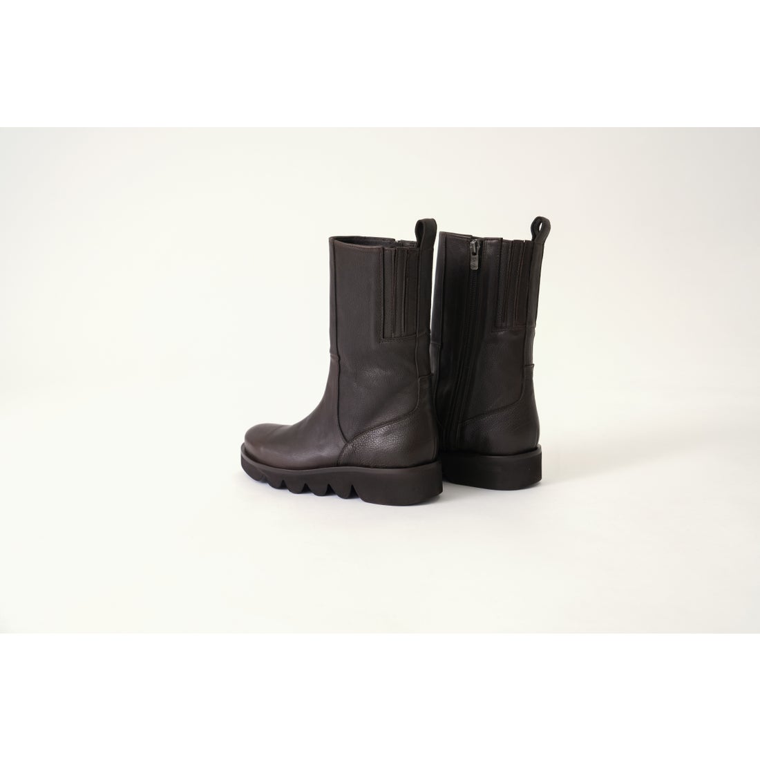 サヤ SAYA 3.5cm本革ラウンドトウミドルブーツ （ブラック） -靴