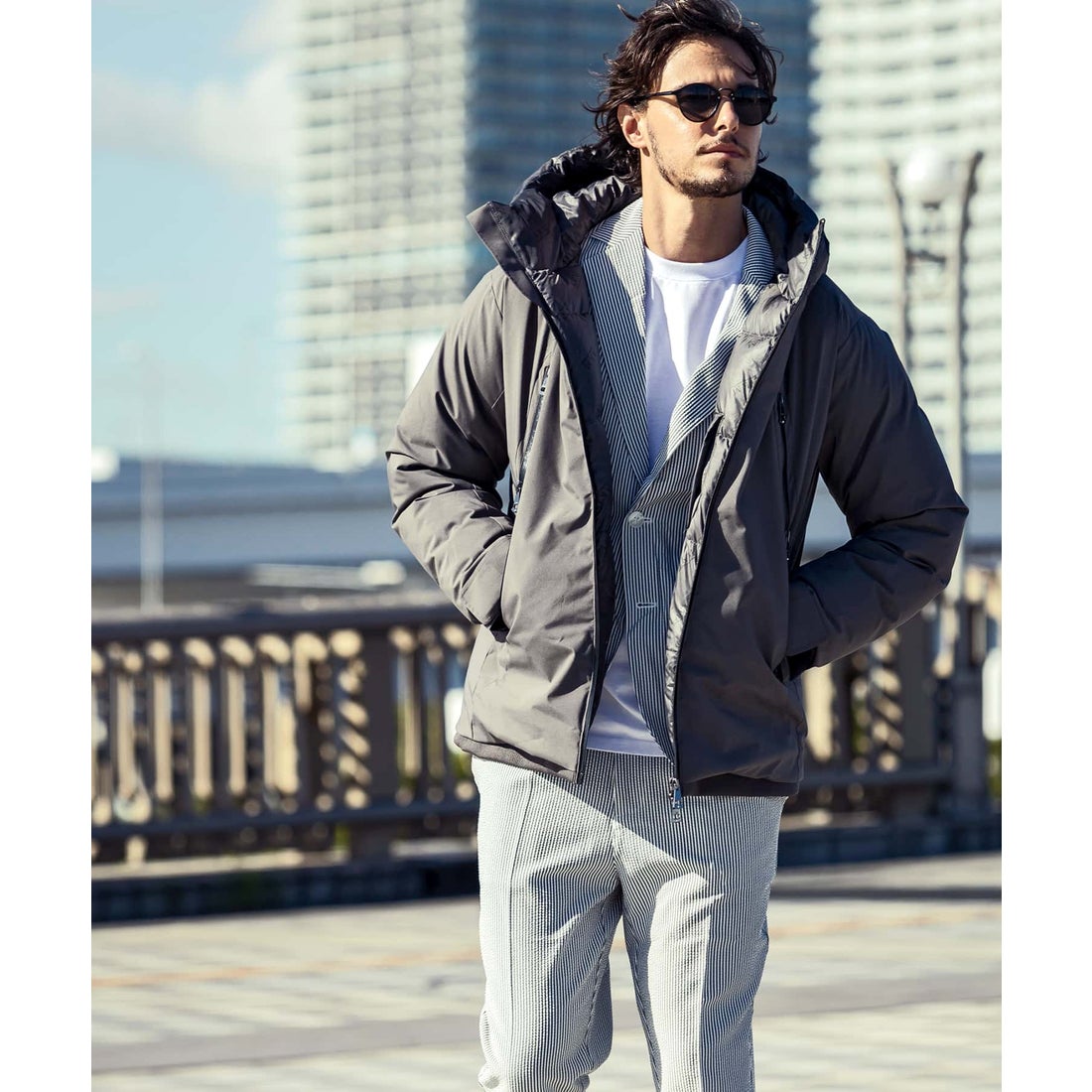 AKM Contemporary ダブルフードダウンジャケット - ファッション通販