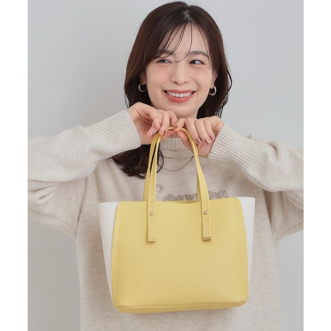 シューラルー SHOO・LA・RUE 【軽量】ハンドル金具配色トートバッグ