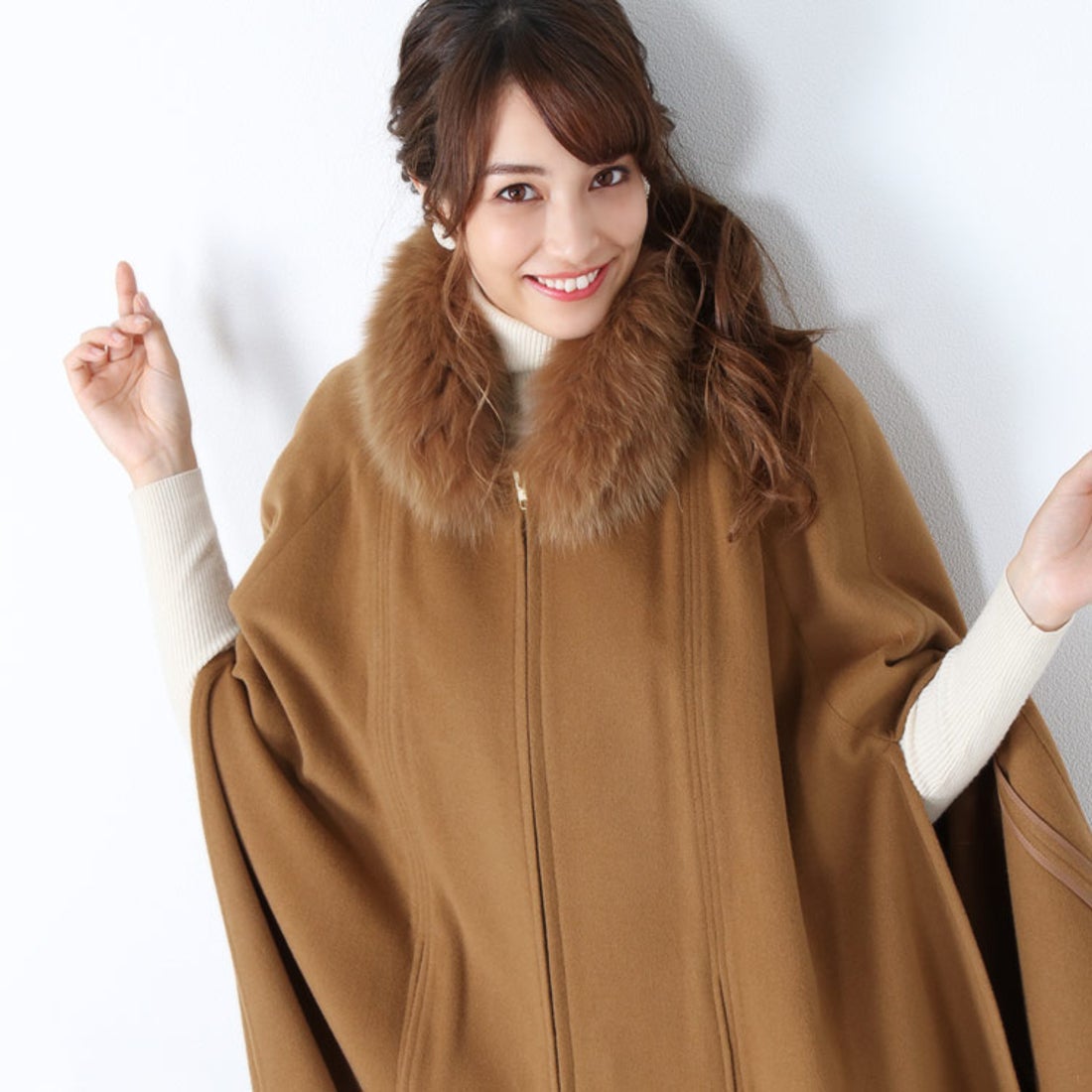 サンキョウショウカイ 三京商会 [Filomo]カシミヤ混 フォックス襟付き