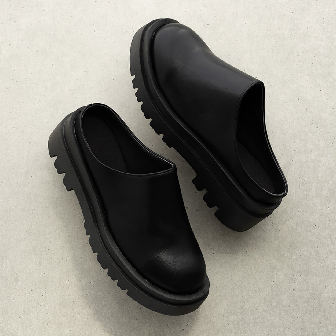 シュベック SVEC タンクソール 厚底 サボサンダル / クロッグ