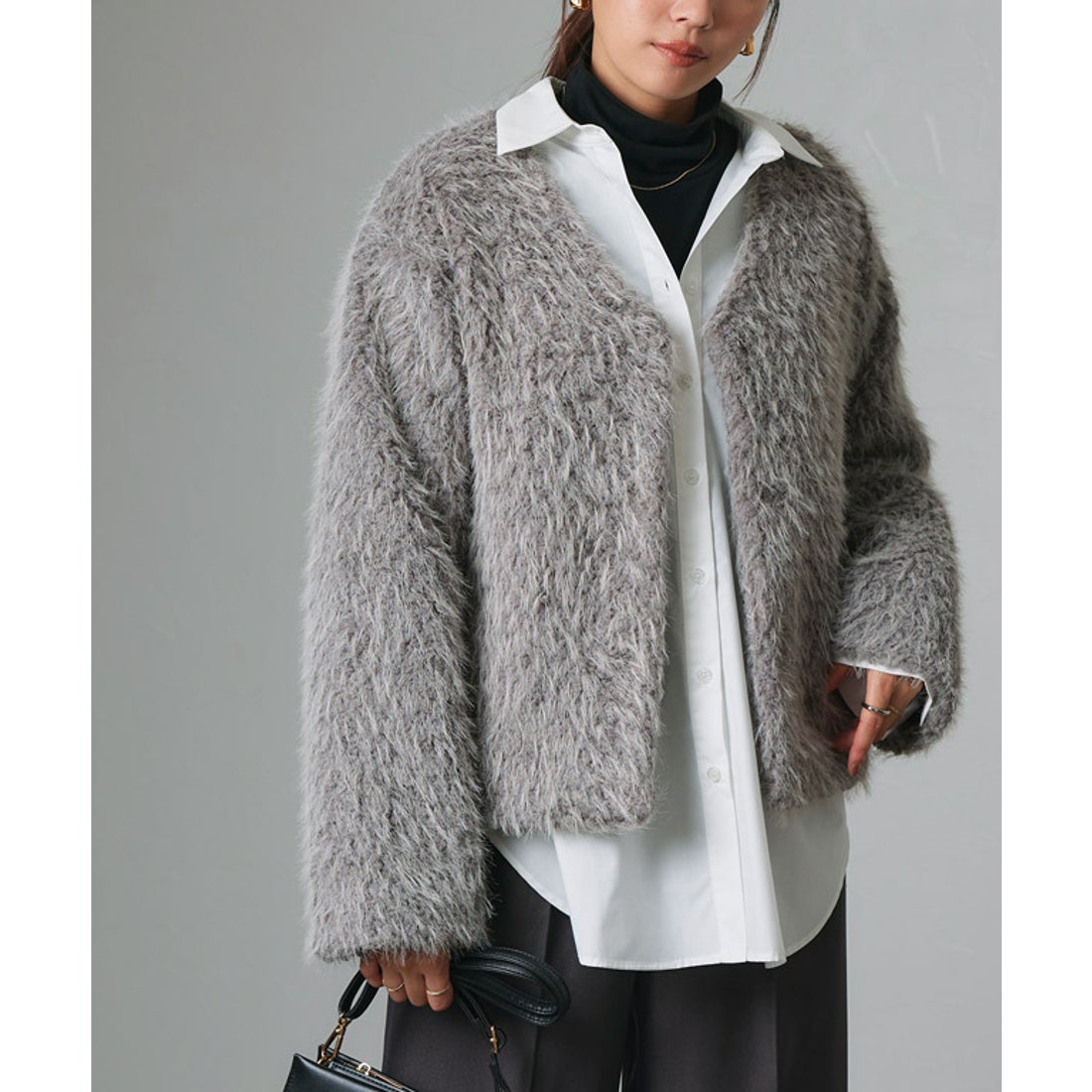 Pierrot シャギーボアショートコート （グレー） -靴＆ファッション