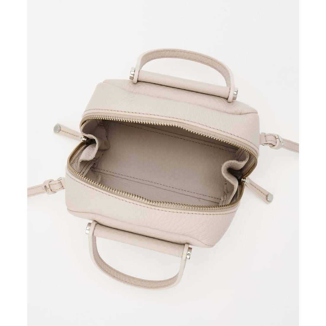 イアクッチ IACUCCI クーポラ ALCE （camel） - ファッション通販 d