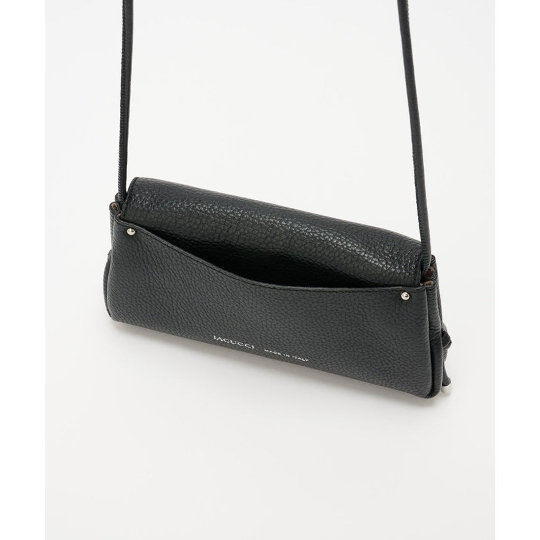 イアクッチ IACUCCI アバ ウォレットショルダー CERVO （charcoal