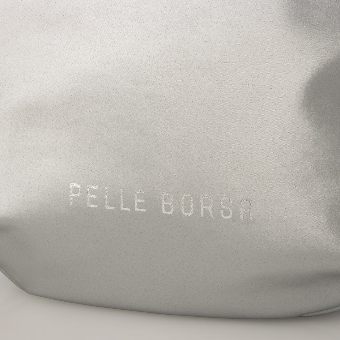 ペレボルサ PELLE BORSA ショルダーバッグ （ネイビー