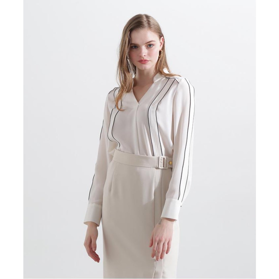 ピンキーアンドダイアン PINKY & DIANNE ◇バイカラーラインブラウス