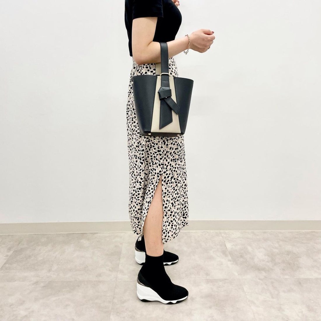 dianaニットショートブーツ☆極美品☆撥水加工 diana（プラスダイアナ