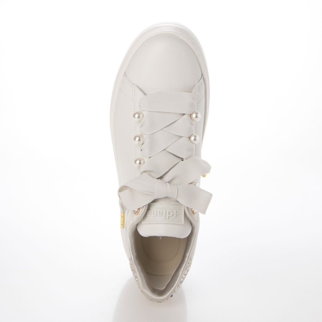 プラスダイアナ ＋diana パールビジュー付きリボンスニーカー （白人工