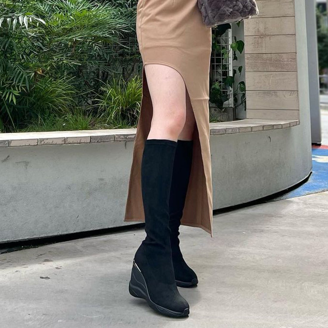 プラスダイアナ ＋diana ハイウェッジ ストレッチブーツ （黒人工