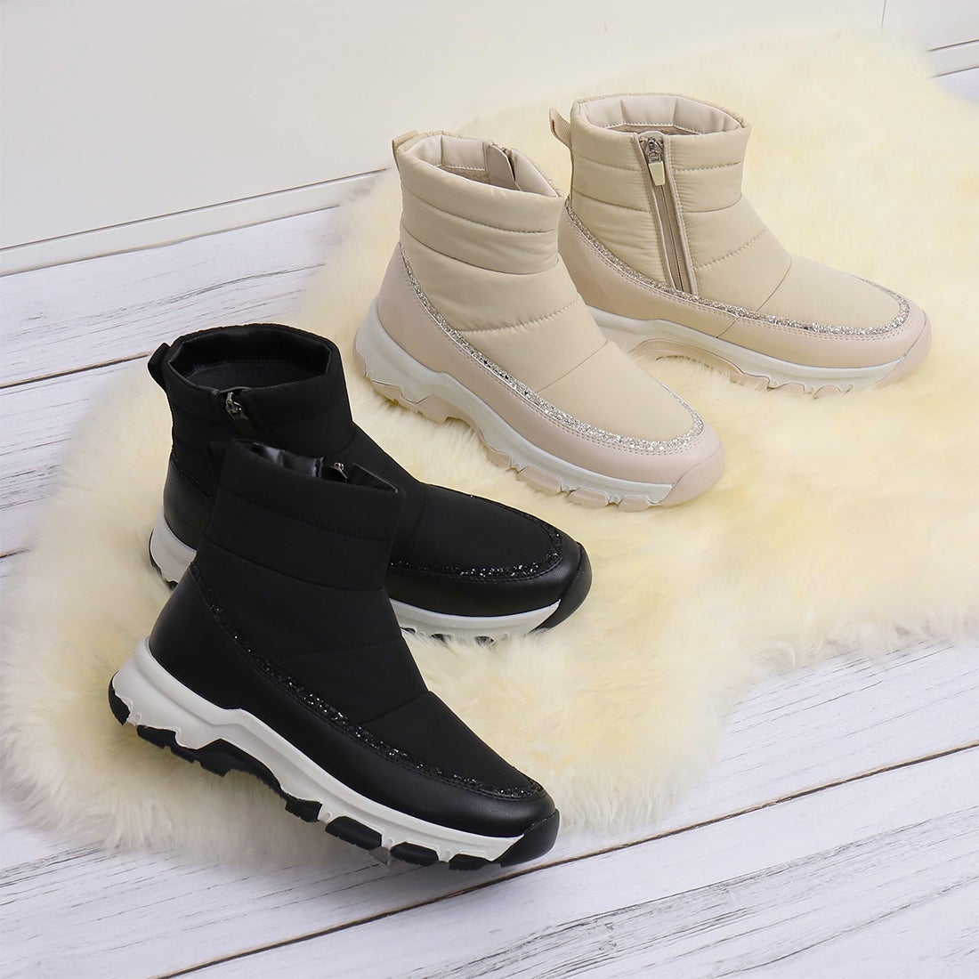 プラスダイアナ ＋diana グリッター ショート丈スノーブーツ