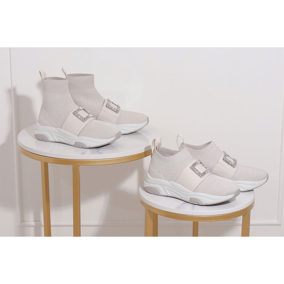 プラスダイアナ ＋diana 【ミドル丈】クリスタルバックル ニット