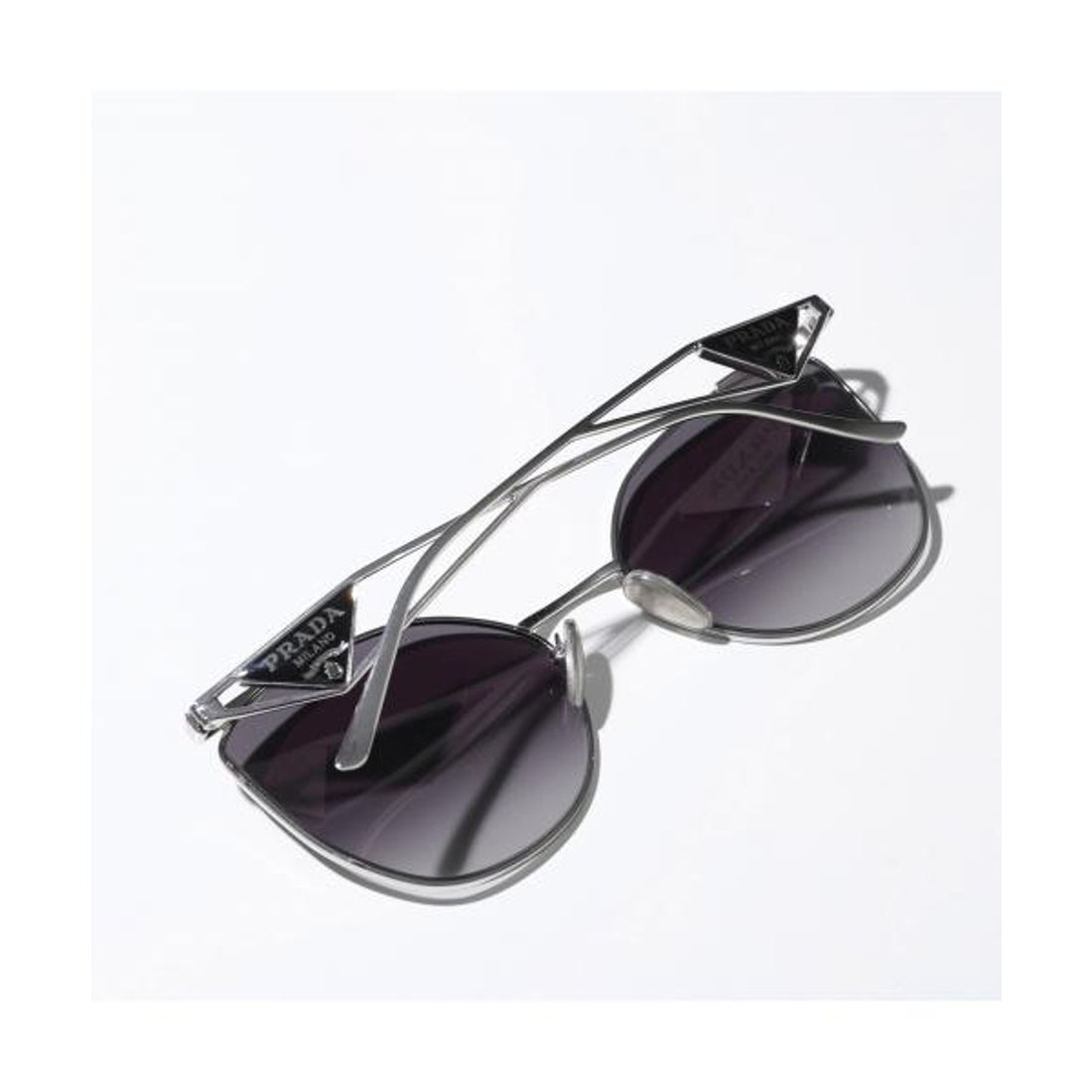 プラダ PRADA PRADA サングラス SPR50Z E1BC キャットアイ型 メタル