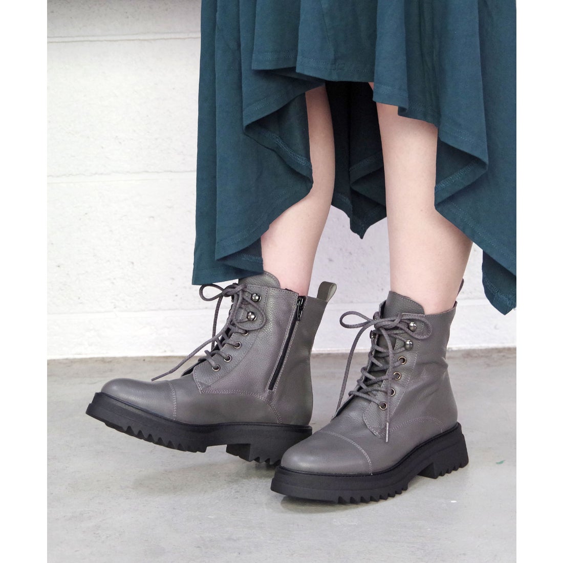 プーペ PUPE レースアップブーツ【231435】 （グレー） -靴