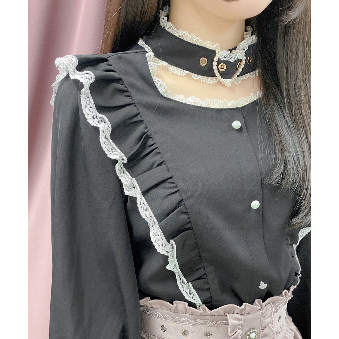 ロジータ ROJITA ハートバックルラッフルフリルブラウス （ブラック