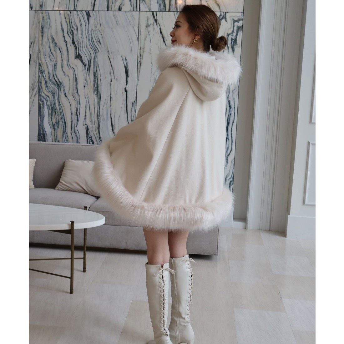 ロイヤルパーティー ROYAL PARTY フードファーケープコート （オフ