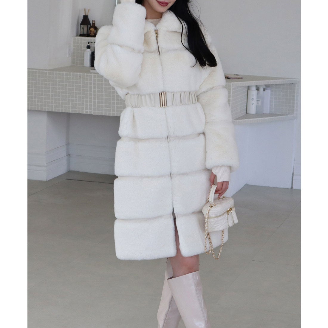 ロイヤルパーティー ROYAL PARTY ベルト付ファーコート （オフホワイト