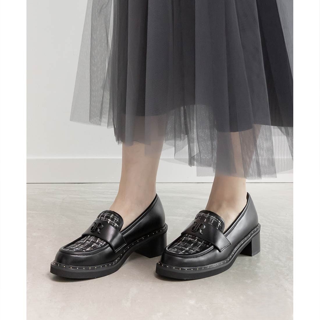 ランダ RANDAモノグラムスタッズボリュームローファー （CHECK） -靴