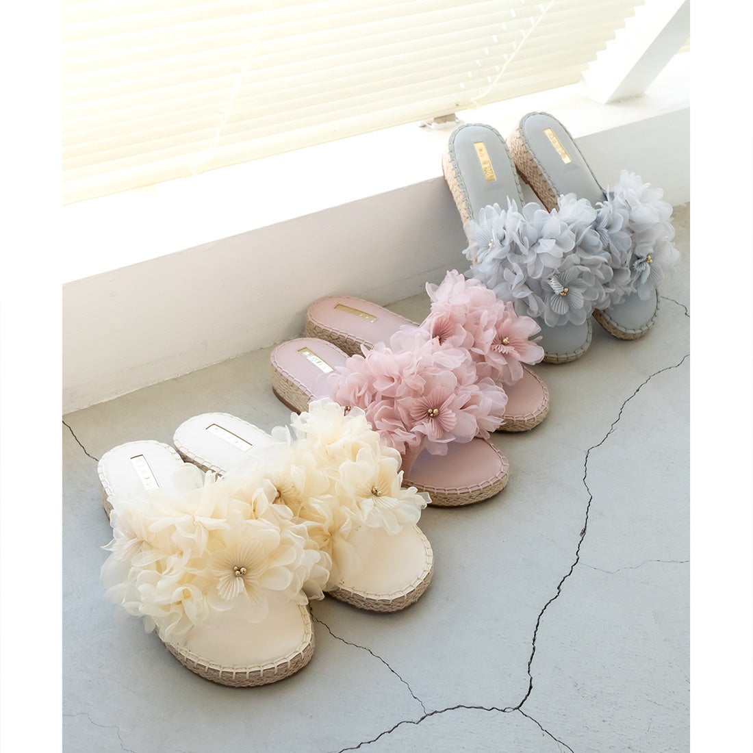 ランダ RANDA ストレスフリー/シフォンフラワーミュールサンダル