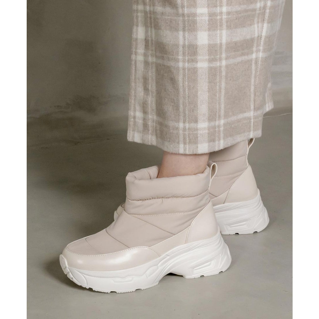 ランダ RANDA 晴雨兼用 ボリュームソールスノーブーツ （IVORY） -靴