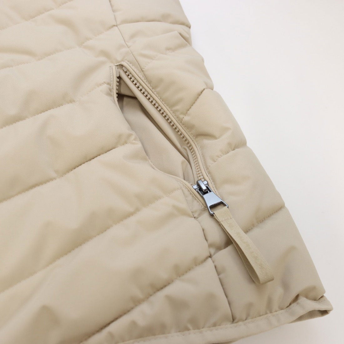 ラルフローレン RALPH LAUREN ☆ロゴ刺繍フード付きエコダウンベスト