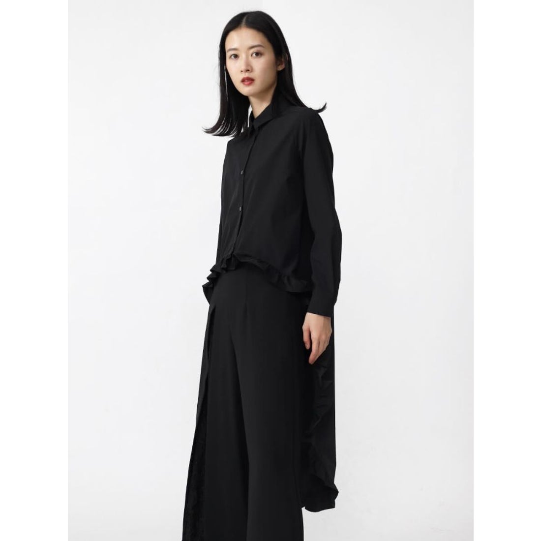 レジル resil フィッシュテールシャツブラウス （ブラック