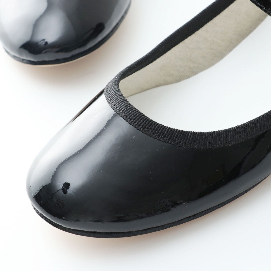 Repetto 〇レペット repetto ROSE （ブラックエナメル） -靴