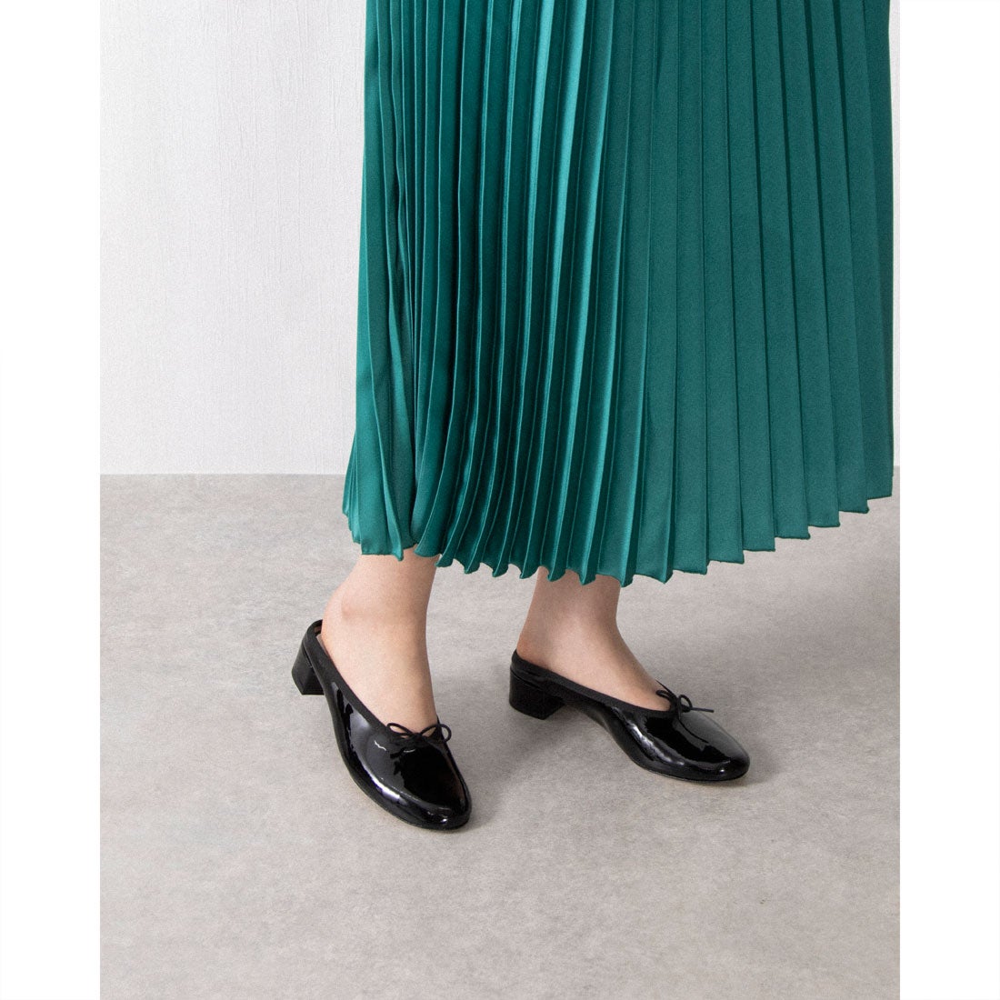 Repetto レペット repetto CAMILLE MULE （レッド） -靴＆ファッション