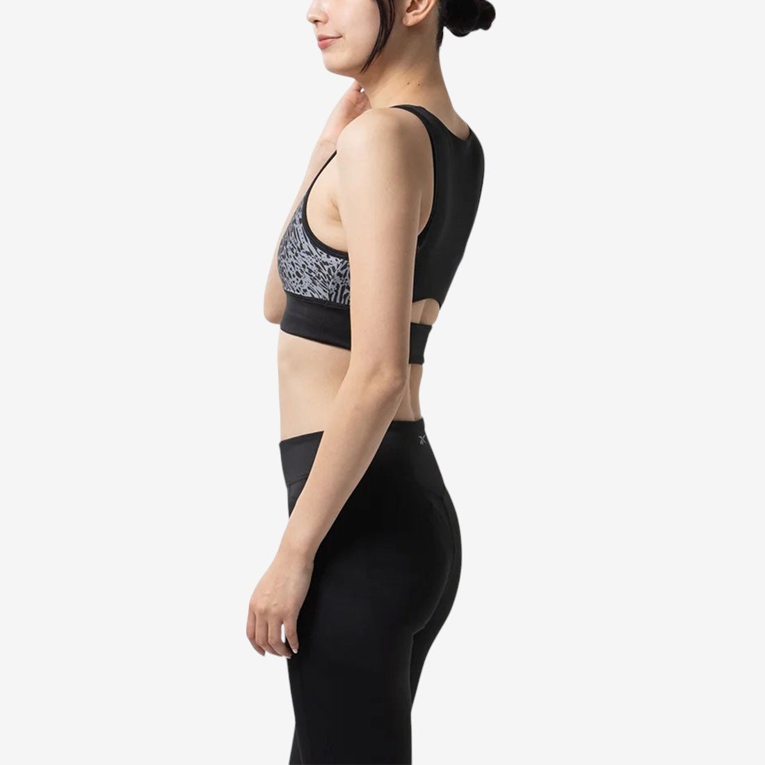 ランニング ブラトップ / RUNNING AOP BRA TOP （ブラック） -Reebok