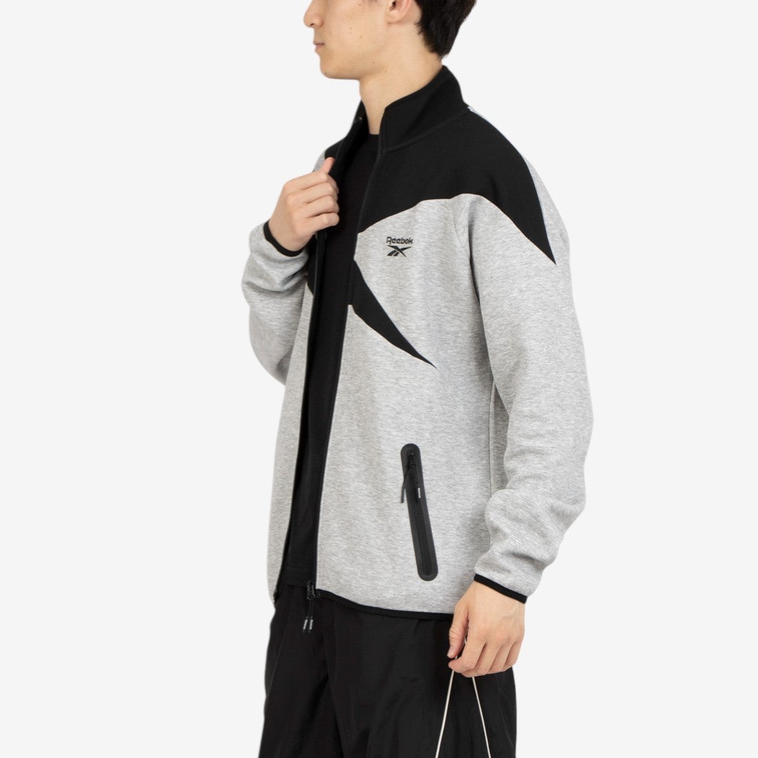 ビッグベクター ジャケット / CONTRAST PANEL FUNNELNECK JACKET