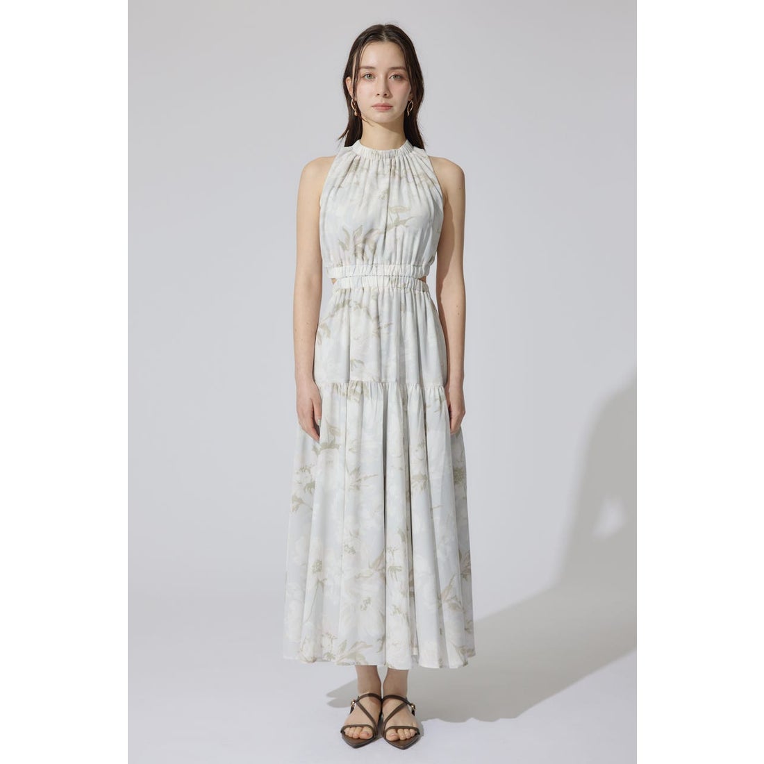 rienda ホルターネックギャザーフレアワンピース 柄PUR5 -ファッション